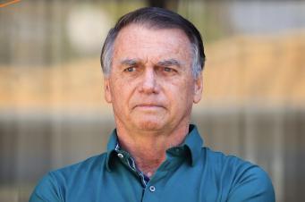 Bolsonaro pede a Moraes para receber visita de Júlia Zanatta 