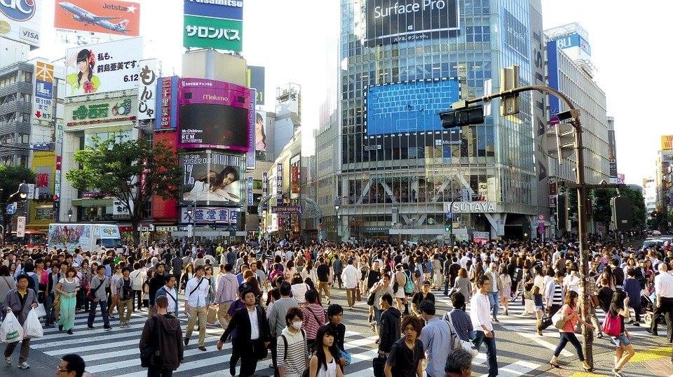 Japão pede que funcionários tirem folga segunda de manhã