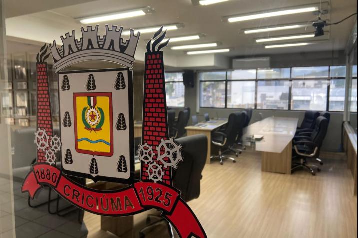 Câmara de Vereadores de Criciúma abre licitação de R$ 2,5 milhões para contratar agência de publicidade   