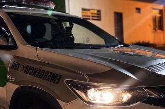 Bandido invade residência, rouba veículo e eletrodomésticos no bairro Santo Antônio 