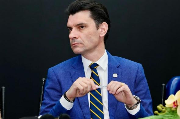 “Promoção pessoal”: MPSC pede condenação de Ulisses Gabriel e multa de até R$ 795 mil por causa do caso Cão Orelha