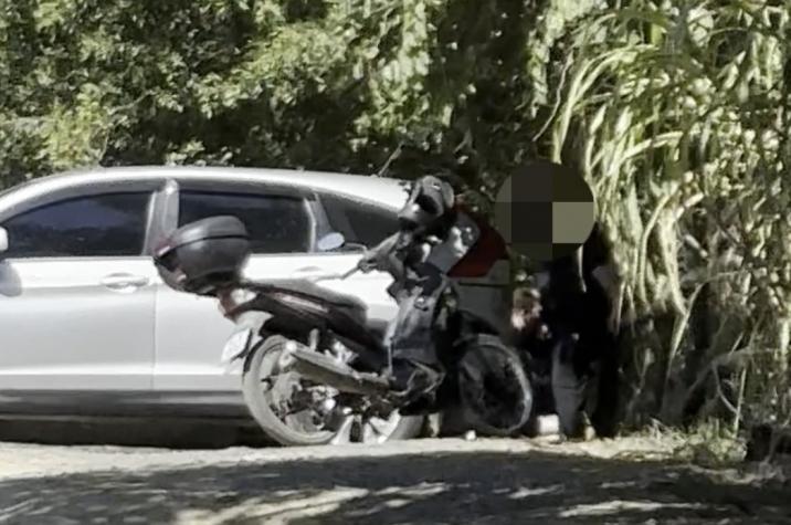 Homens são flagrados durante ato sexual no Morro do Céu; local vem se tornando ponto de orgias e consumo de drogas em Criciúma