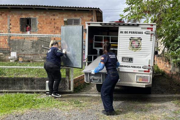 Homem é encontrado morto no interior de residência em Criciúma