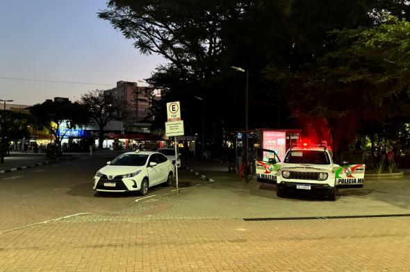 Moradores de bairro vulnerável de Criciúma são vítimas de preconceito e abuso de autoridade no Centro da cidade