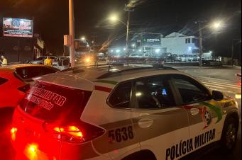 Bandido rouba veículo após vítima se recusar a dar esmola em Criciúma 