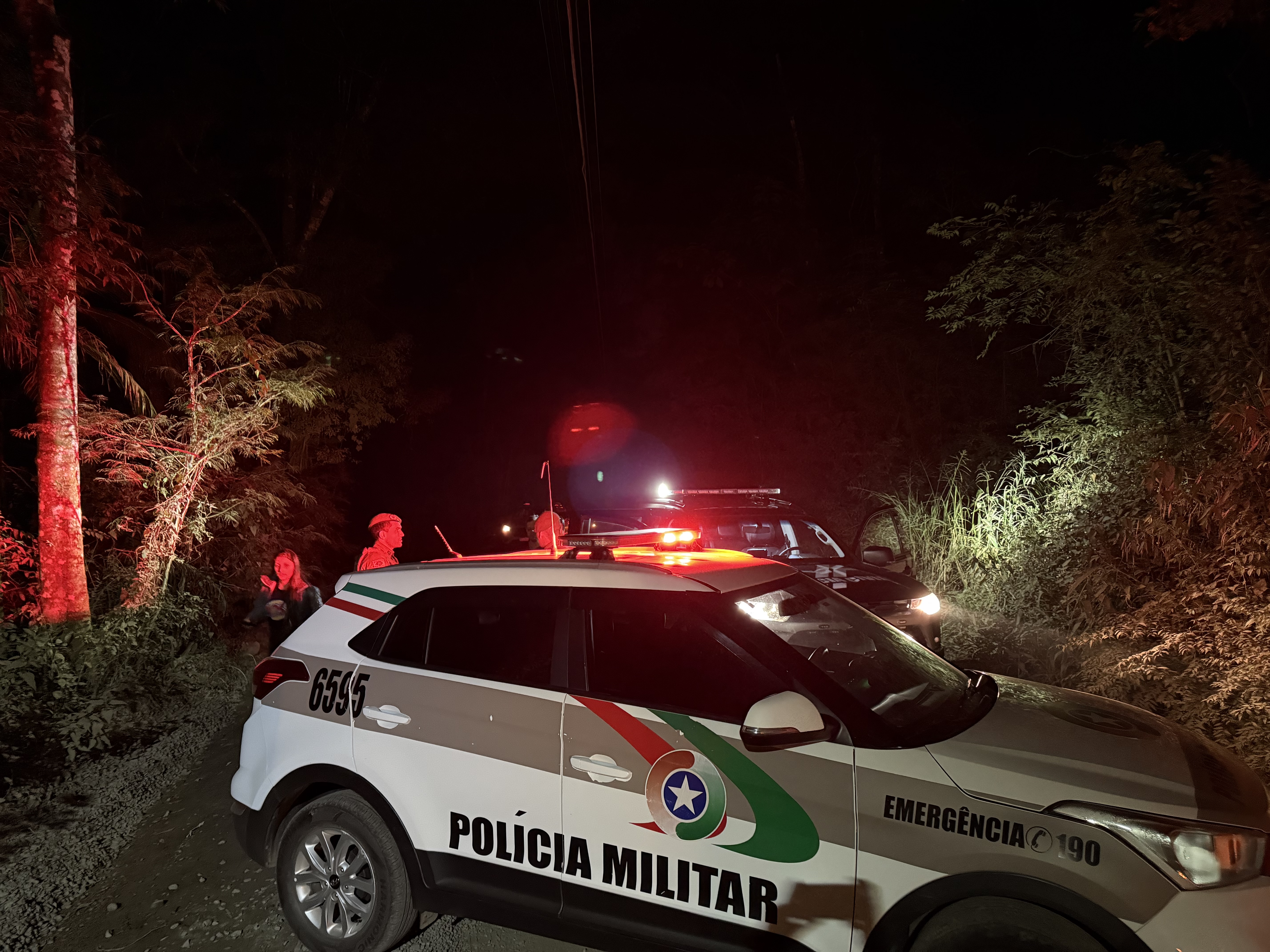 Identificado corpo de mulher brutalmente assassinada encontrado em área de mata em Criciúma