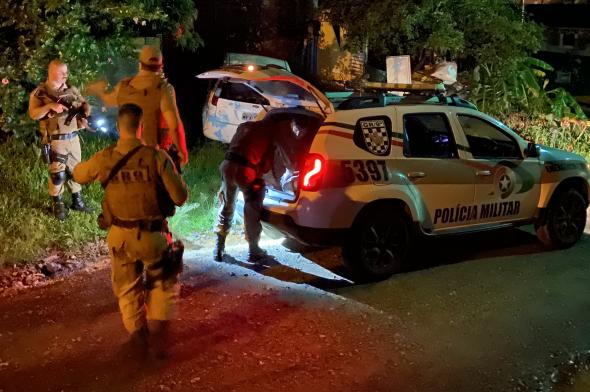 Após assalto, GR-9 prende bandido e recupera moto roubada em Criciúma