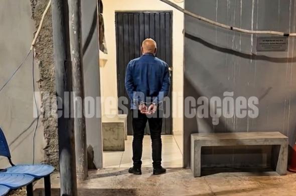 Empresário é preso armado após ameaçar matar ex-companheira e afirmar ser advogado de Marcola em Içara