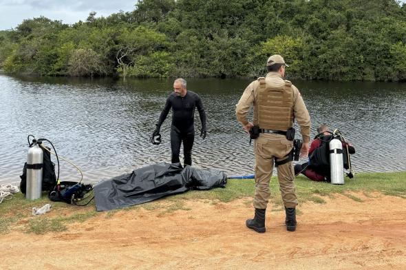 Homem morre afogado após tentar atravessar lagoa a nado no balneário Campo Bom