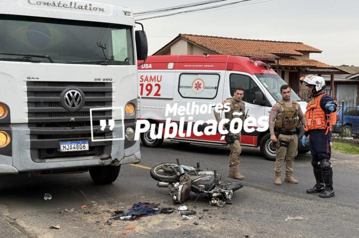 Motociclista fica ferido após grave acidente em Criciúma 