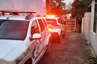 Homicídio; homem é morto com diversas facadas na Vila São José em Criciúma