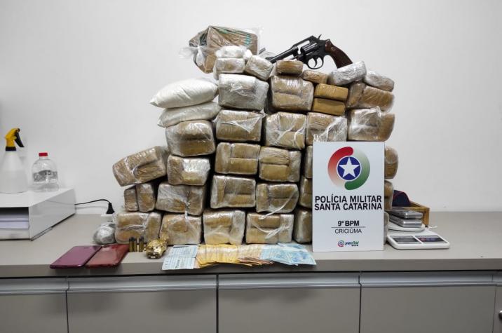 Polícia Militar faz grande apreensão de drogas em Criciúma; traficante foi preso 