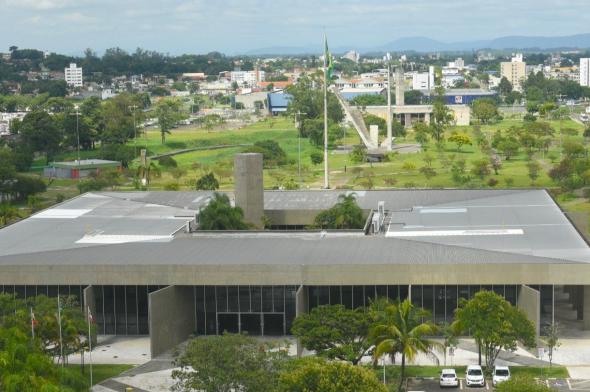 Empresa acusada de cometer vários crimes vence licitação e deve receber quase R$ 9 milhões da prefeitura de Criciúma 