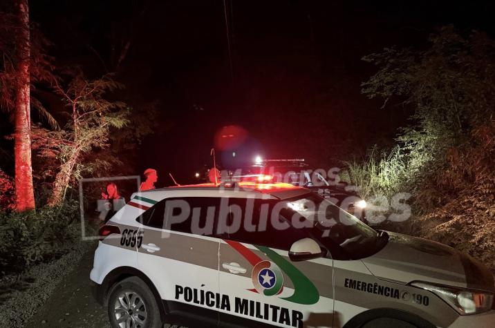 Mulher é brutalmente assassinada e tem o corpo desovado em área de mata, em Criciúma