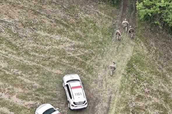     Após horas de buscas, PM prende bandido procurado por homicídio no limite entre Içara e Criciúma
